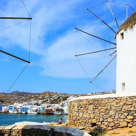 Relaxing Mykonos *